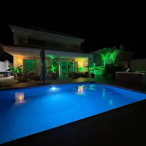 self-catering-luxury-villa-in-the-beautiful-area-of.in-canary-islands.com/